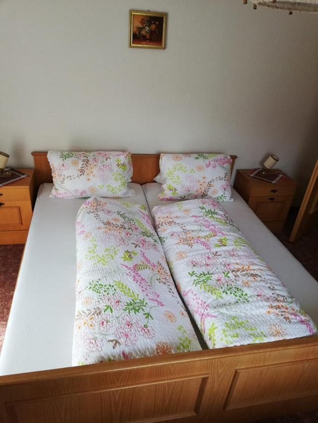 Haus Marion Lägenhet Jerzens Exteriör bild